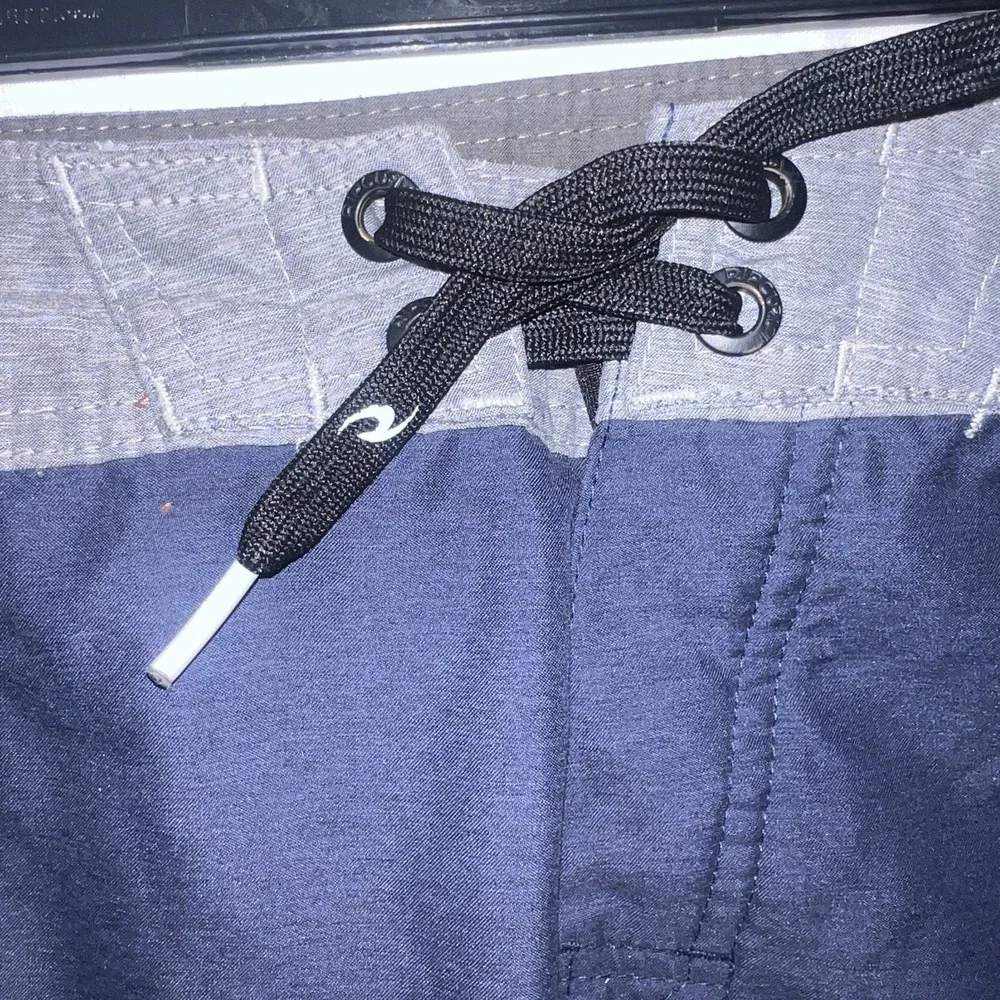 Rip Curl Boardwalk Surfers Boardshorts Navy Blue Gray Boys Size 25 /12 Swim Suit